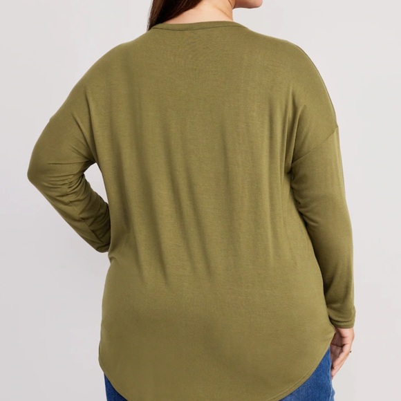 NWT OLD NAVY Luxe Long-Sleeve Tunic T-Shirt Color: Pasture Present - Picture 8 of 9